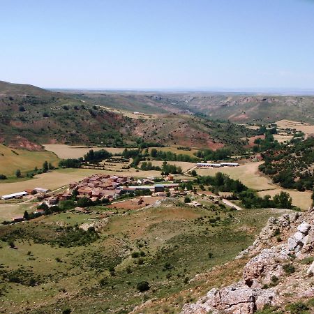 Hotel Los Arrenes De Tarancueña מראה חיצוני תמונה