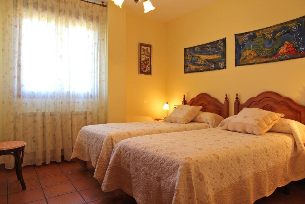 Hotel Los Arrenes De Tarancueña חדר תמונה