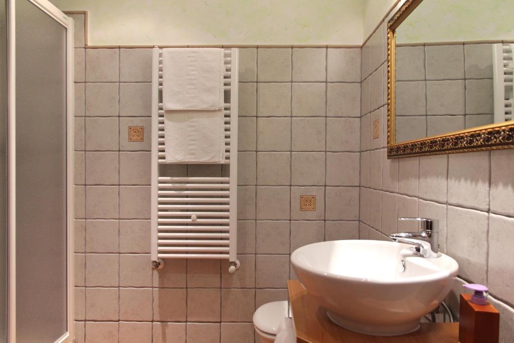 Hotel Los Arrenes De Tarancueña חדר תמונה